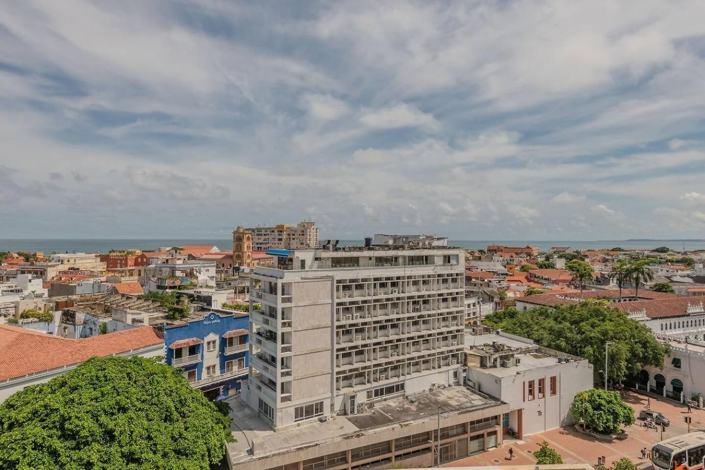 Spectacular Views -prime Location-clock Tower Apartamento
