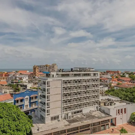 Spectacular Views -prime Location-clock Tower Apartamento
